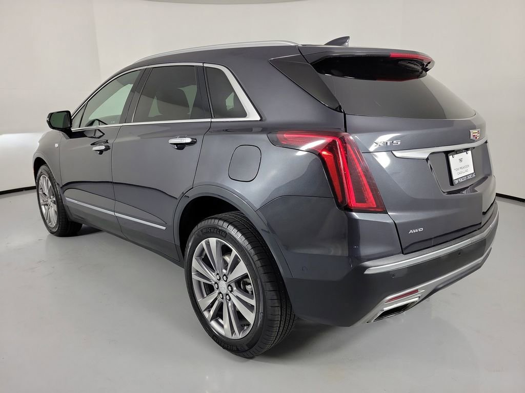 Certified 2023 Cadillac XT5 Premium Luxury w/ Technology Package image 3