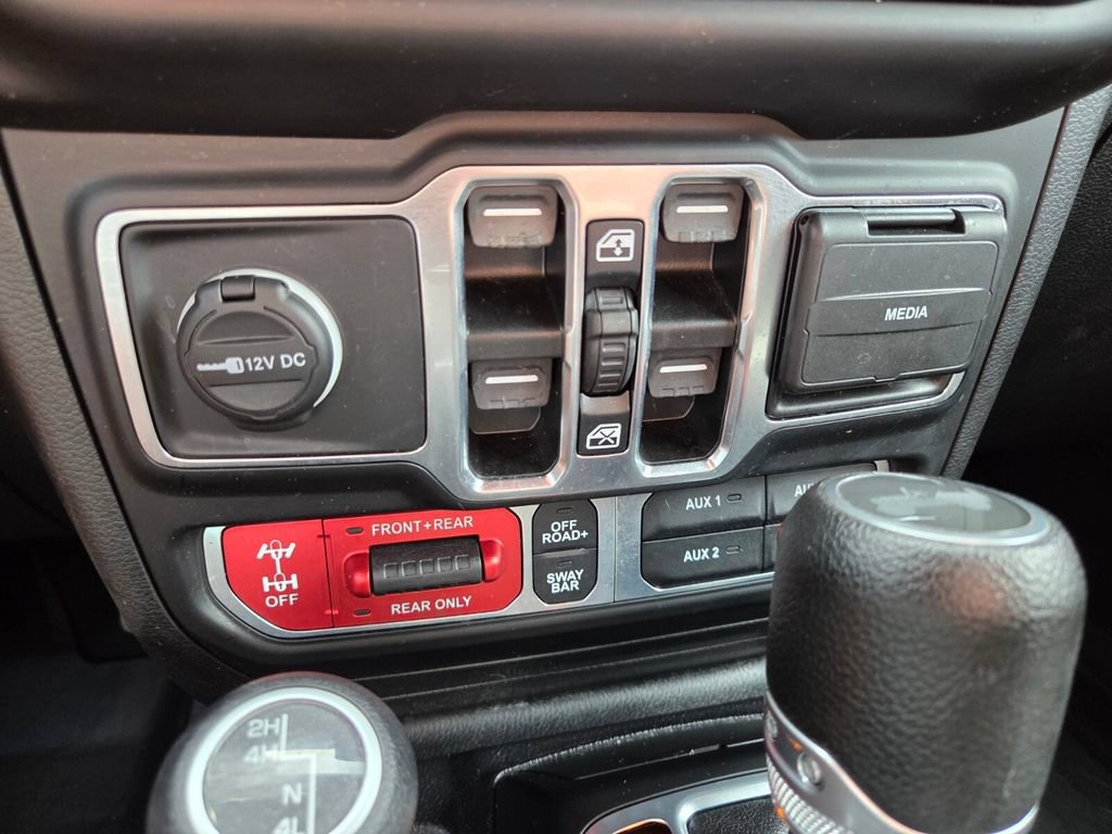 Certified 2021 Jeep Wrangler Unlimited Rubicon AWD/4WD image 26