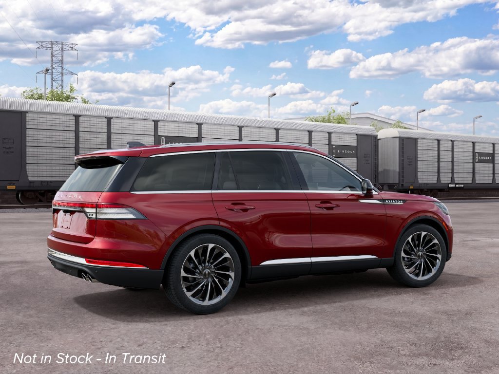 New 2027 Lincoln Aviator Reserve AWD/4WD image 6