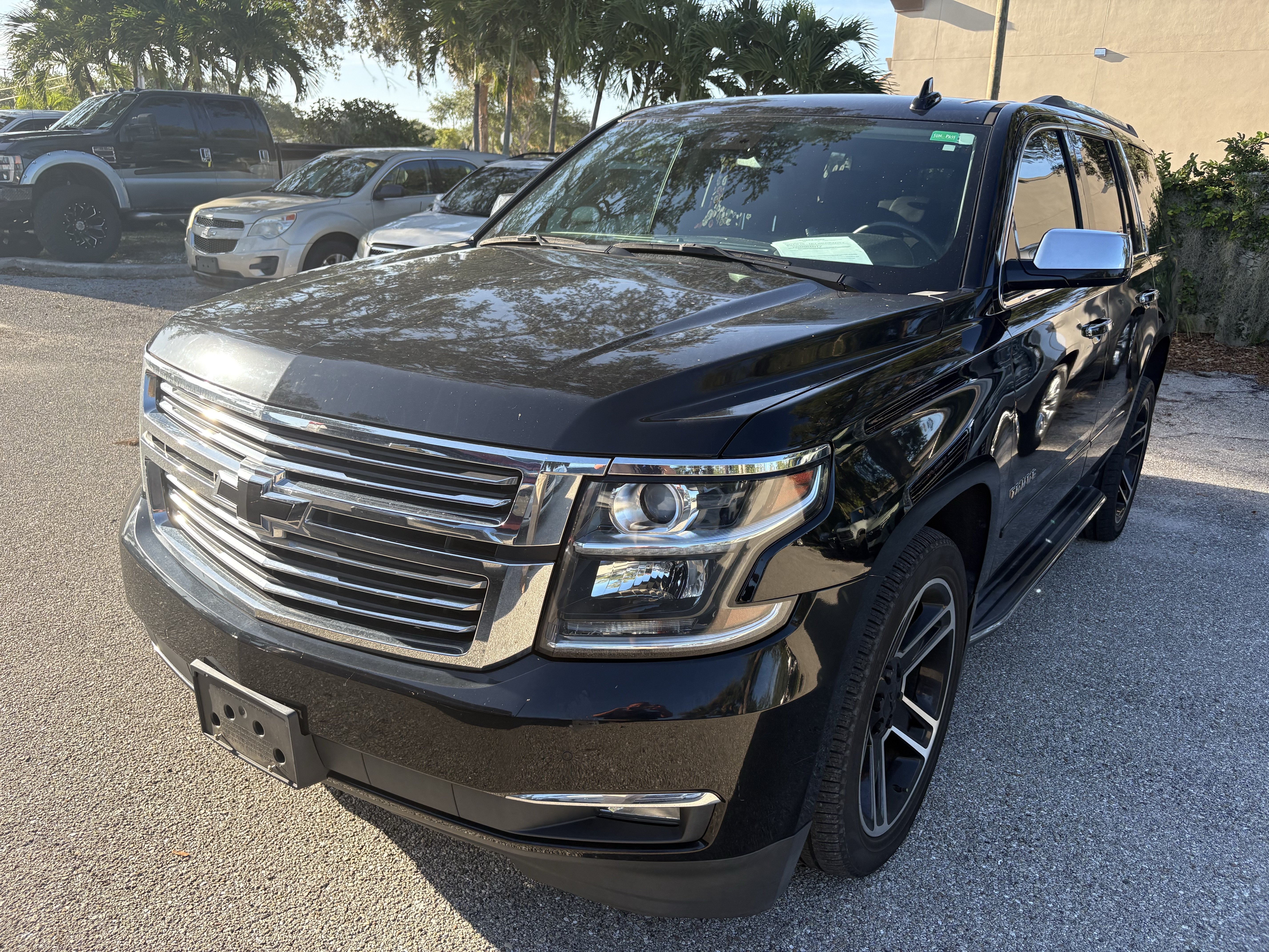 Used 2020 Chevrolet Tahoe Premier w/ Max Trailering Package AWD/4WD image 3
