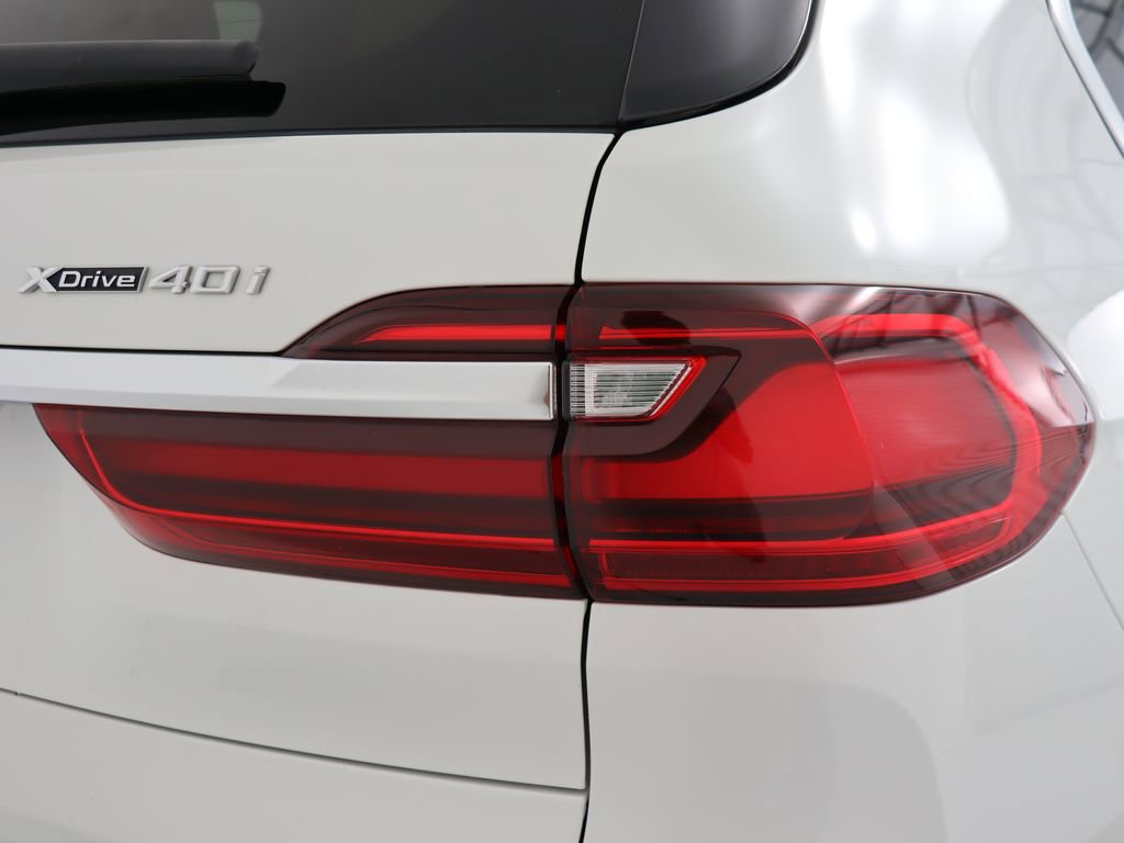 Used 2019 BMW X7 xDrive40i w/ Premium Package AWD/4WD image 10