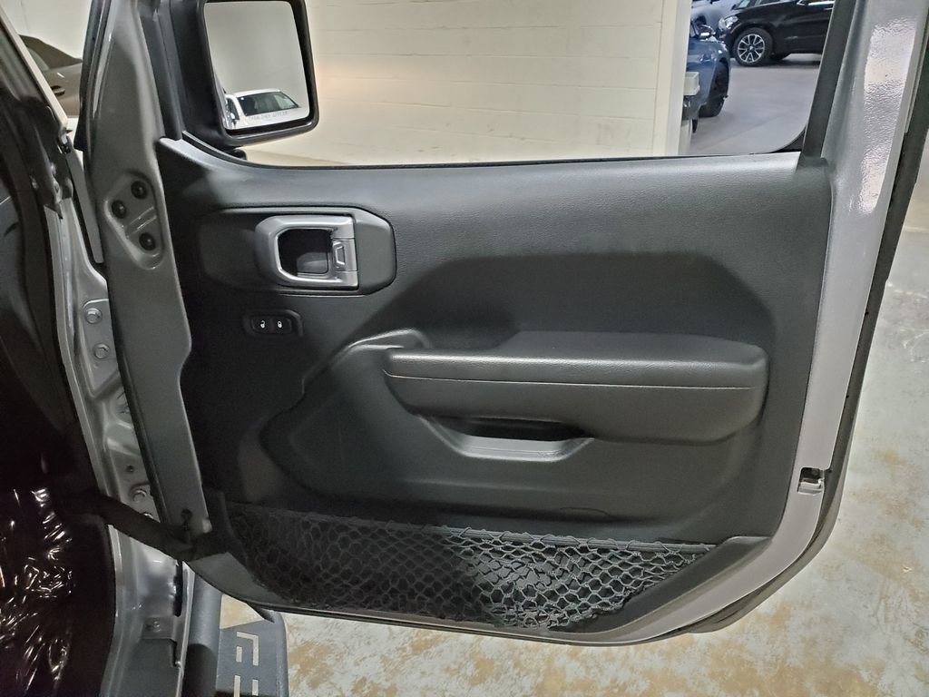 Used 2019 Jeep Wrangler Unlimited Sport AWD/4WD image 17