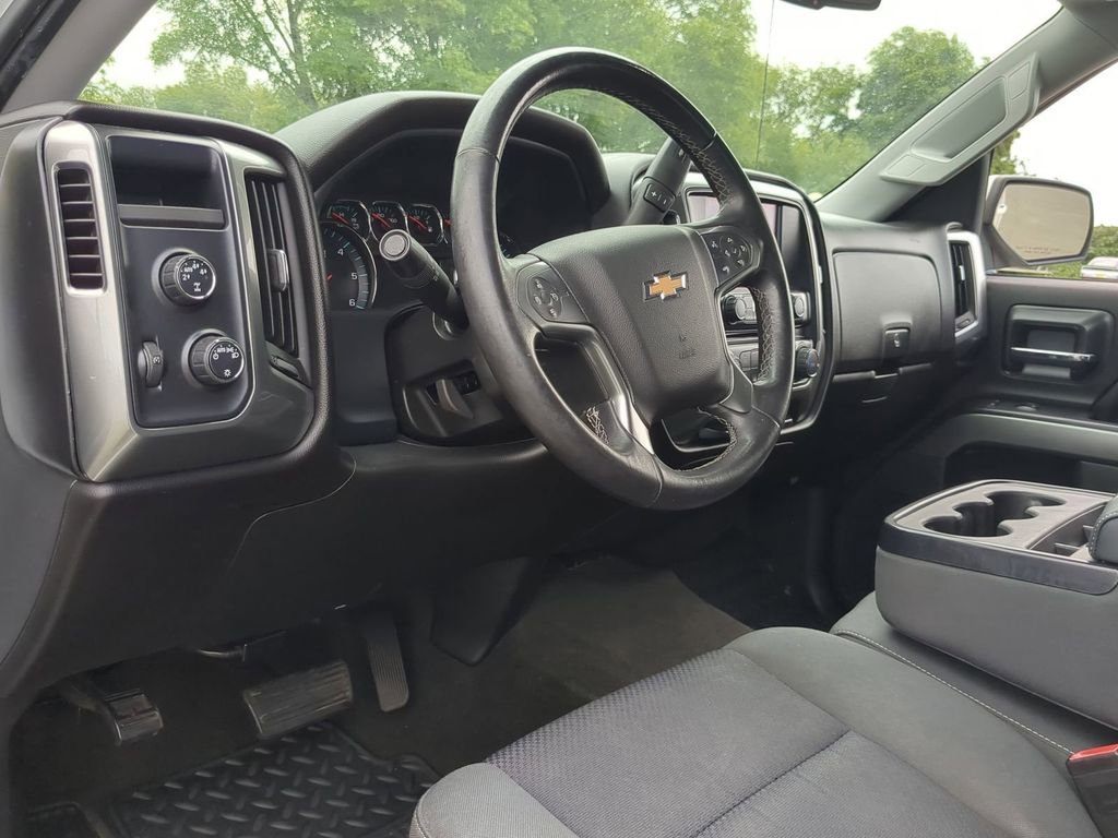 Used 2016 Chevrolet Silverado 1500 LT AWD/4WD image 17
