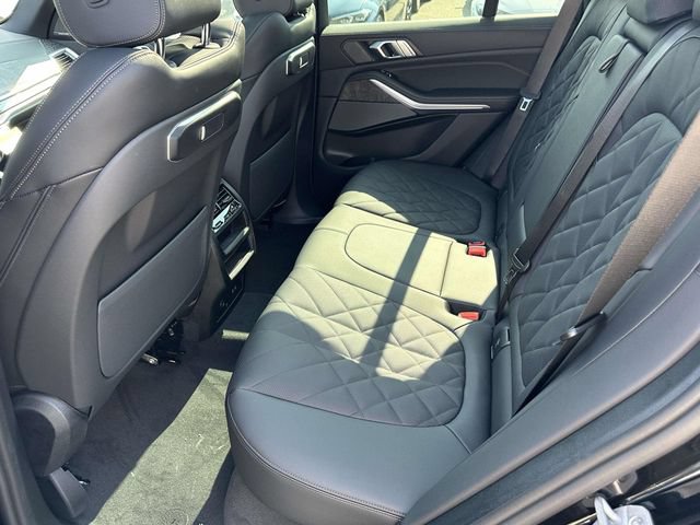 New 2026 BMW X5 xDrive40i AWD/4WD image 8