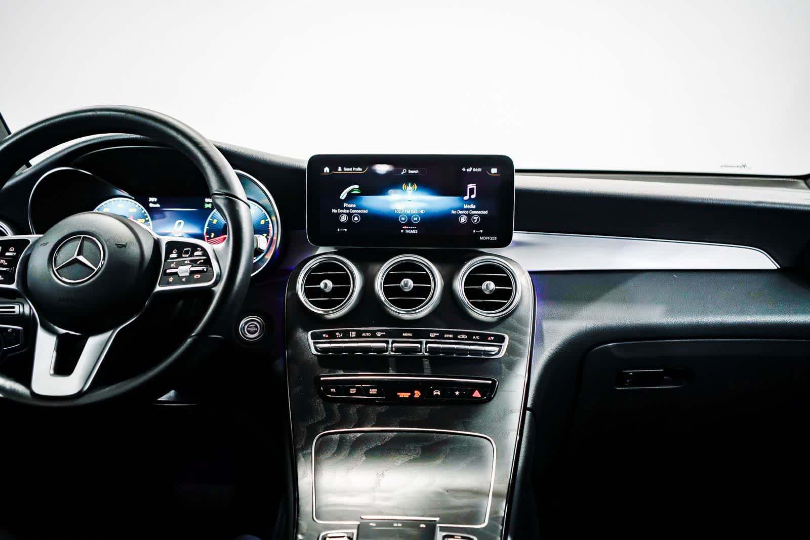 Used 2022 Mercedes-Benz GLC 300 image 12