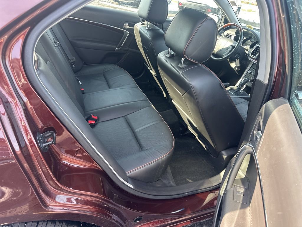 Used 2012 Lincoln MKZ image 34