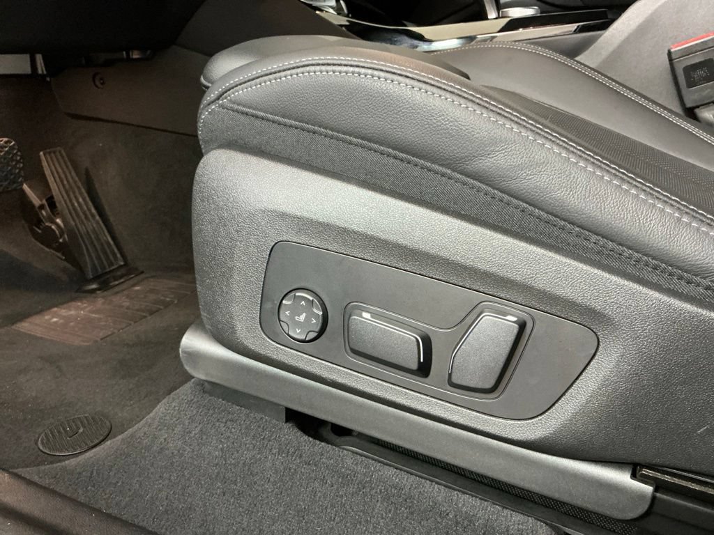 Used 2024 BMW X3 sDrive30i w/ Convenience Package RWD image 20