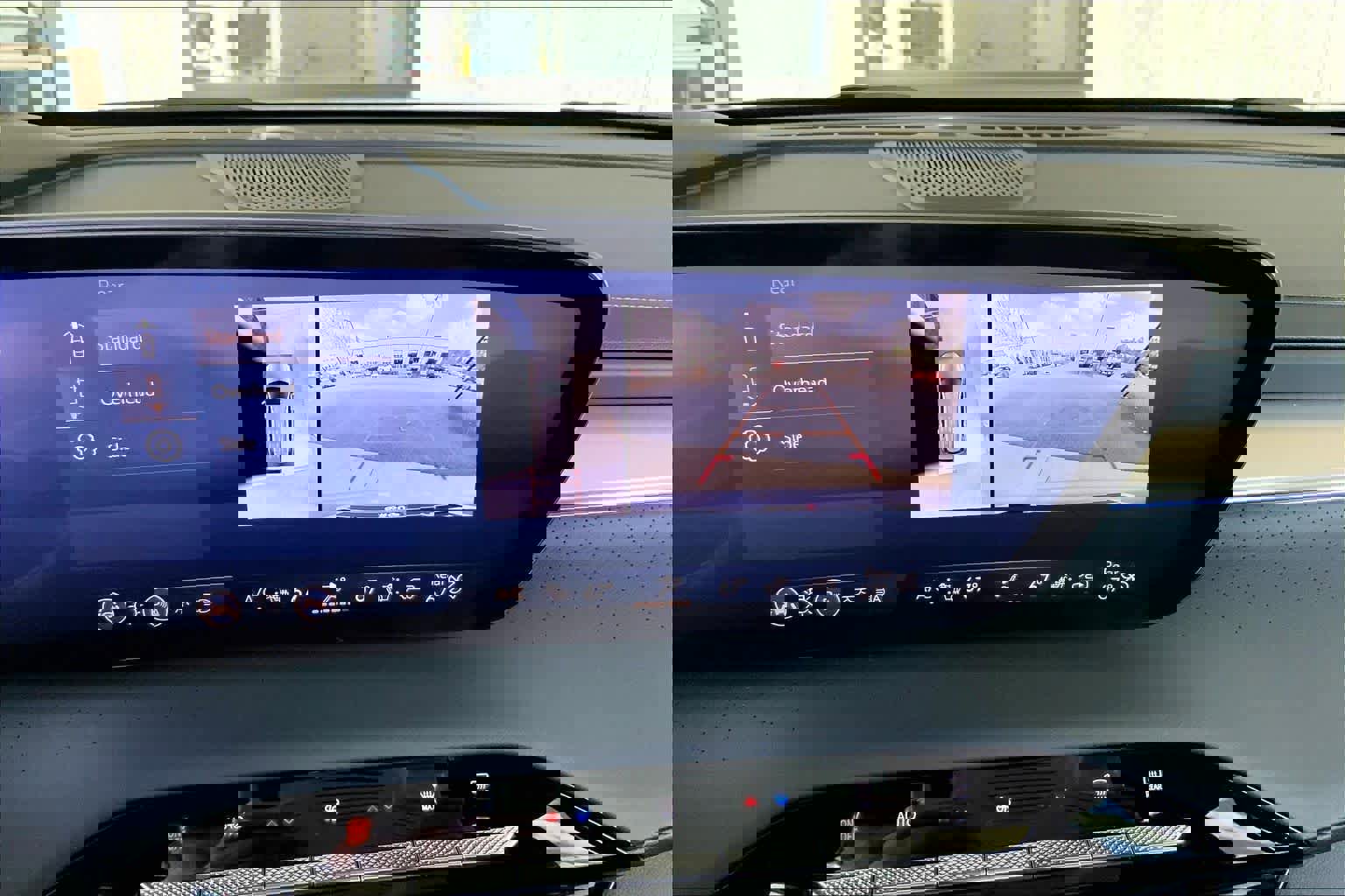 Used 2025 Buick Enclave Avenir w/ Super Cruise Package image 29