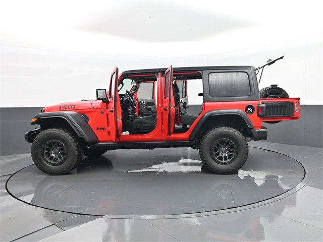 Used 2023 Jeep Wrangler Willys image 30