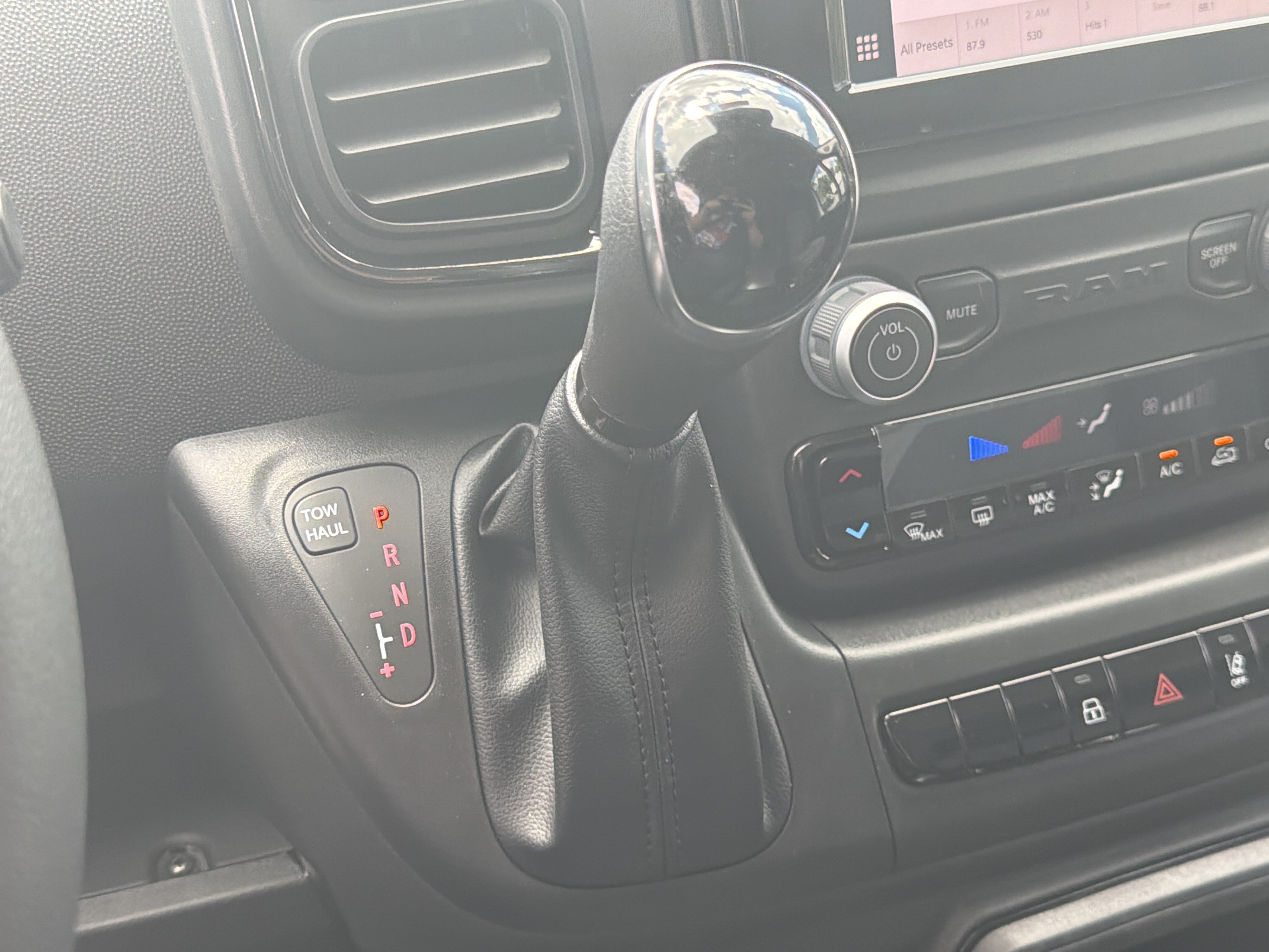 New 2026 RAM ProMaster 1500 w/ Safety Group FWD image 30