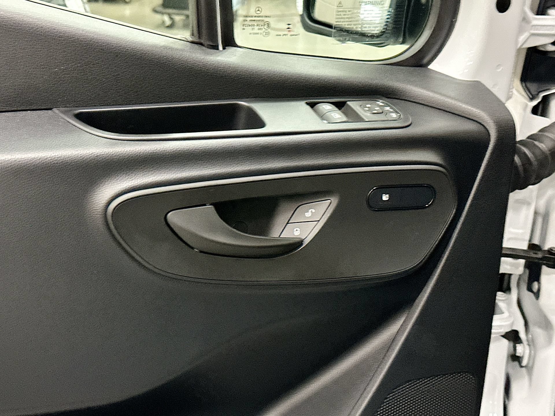 Used 2026 Mercedes-Benz Sprinter 2500 image 17
