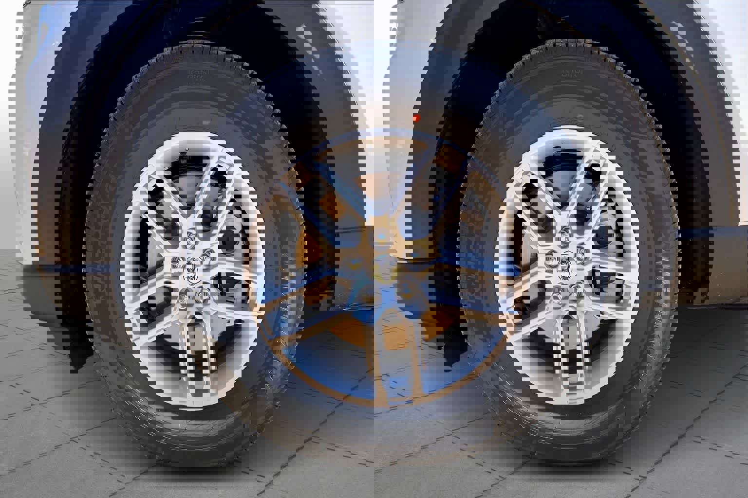 New 2026 Ford Explorer Active w/ Active Comfort Package image 11