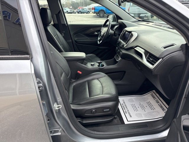 Used 2024 GMC Terrain SLT image 20