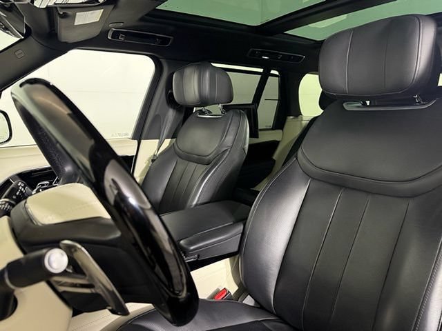 Used 2024 Land Rover Range Rover Autobiography AWD/4WD image 5