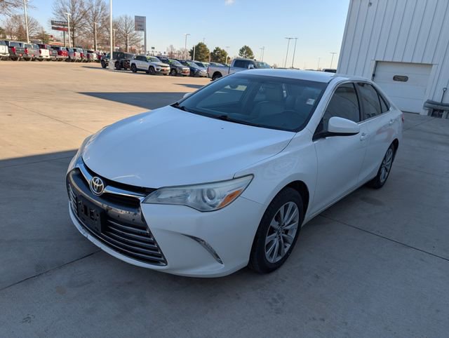 Used 2017 Toyota Camry XLE FWD image 21