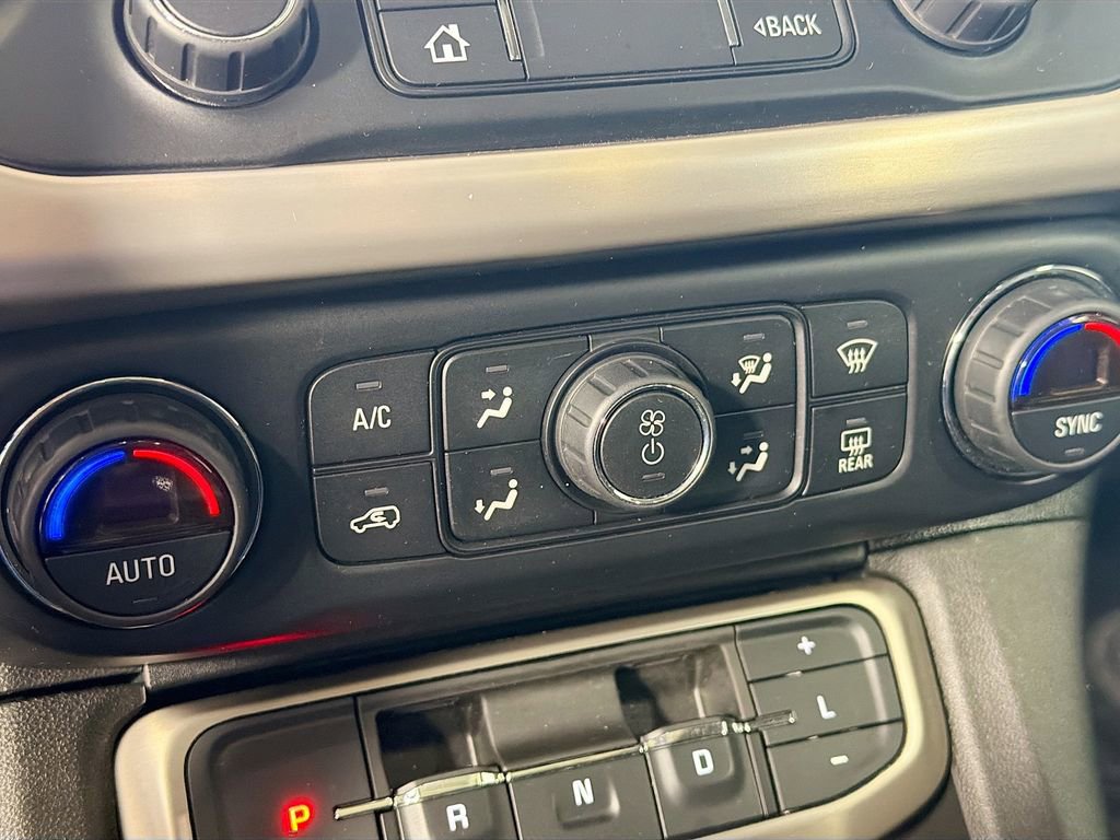 Used 2020 GMC Acadia Denali w/ Trailering Package image 17