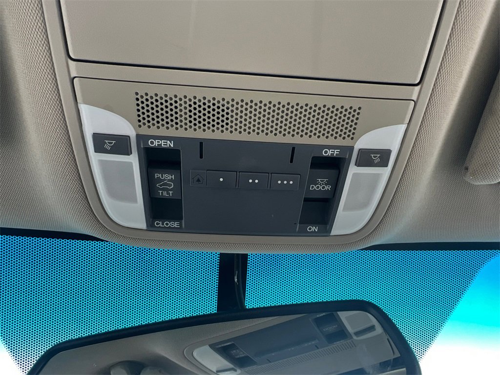 Used 2013 Acura RDX Base image 26