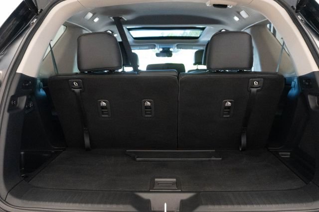 Used 2024 Honda Pilot Touring image 12