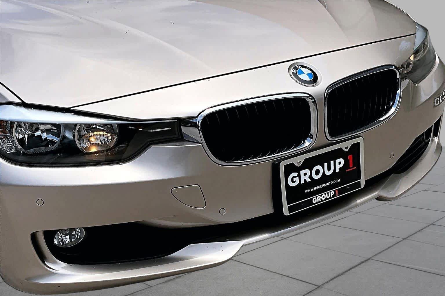 Used 2013 BMW 328i Sedan RWD image 30