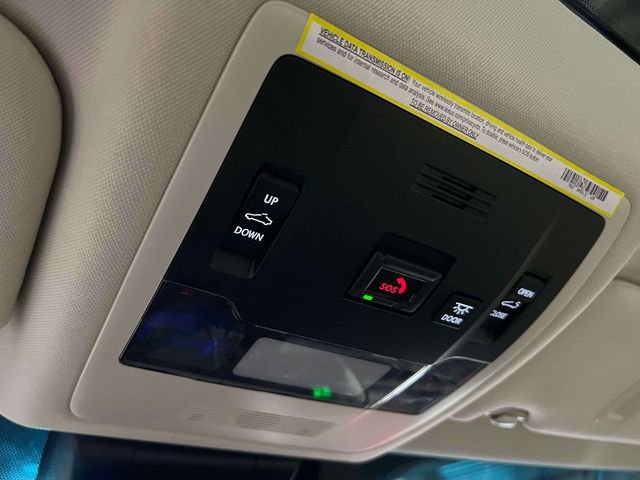 Certified 2025 Lexus ES 300h w/ Premium Package FWD image 39
