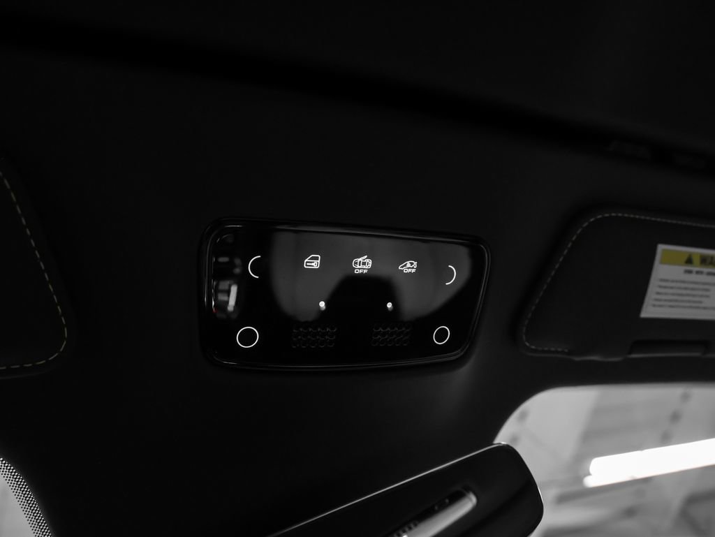 Used 2025 Ferrari 296 GTS image 58