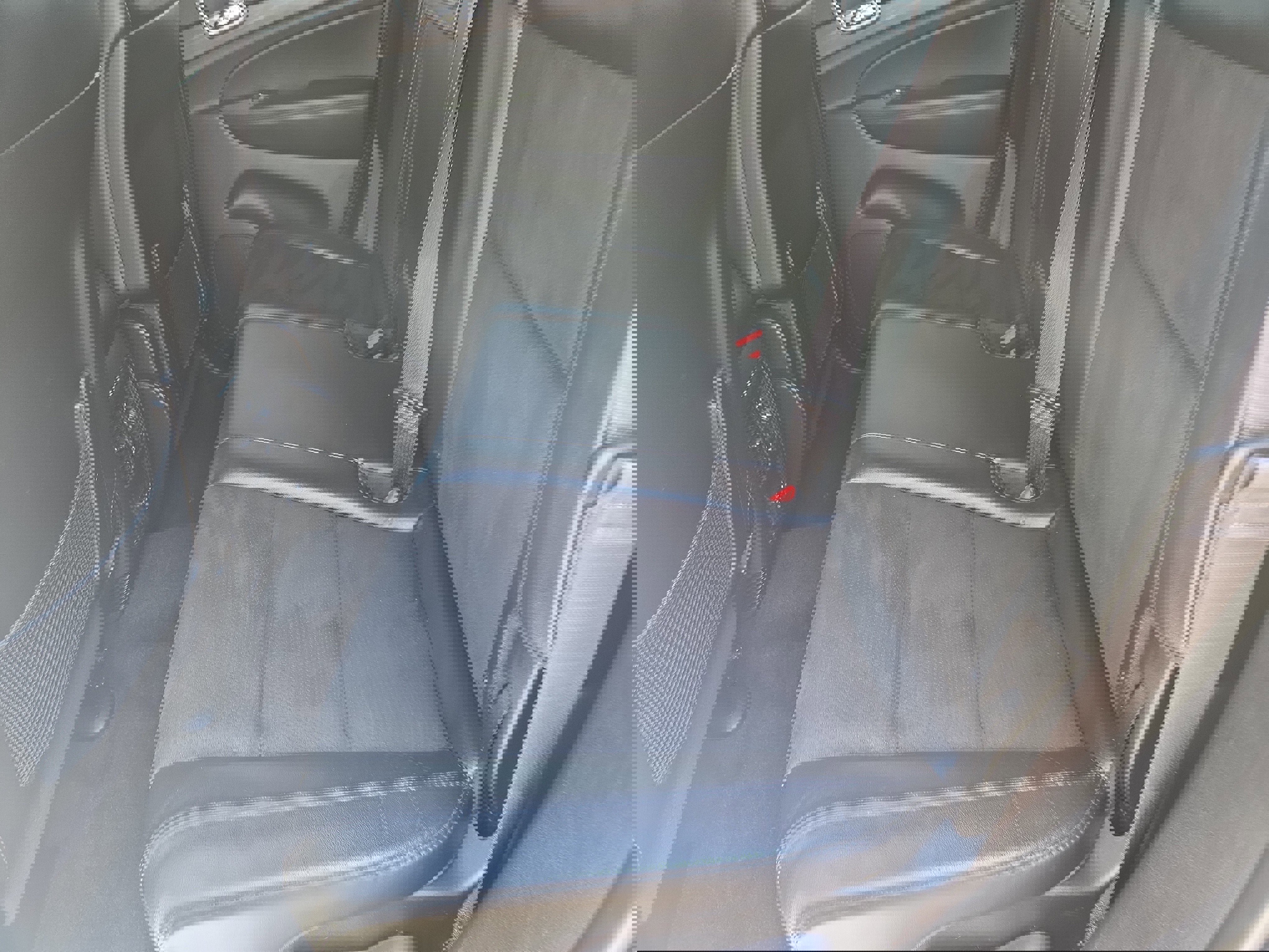 Used 2022 Jeep Grand Cherokee Laredo X image 12