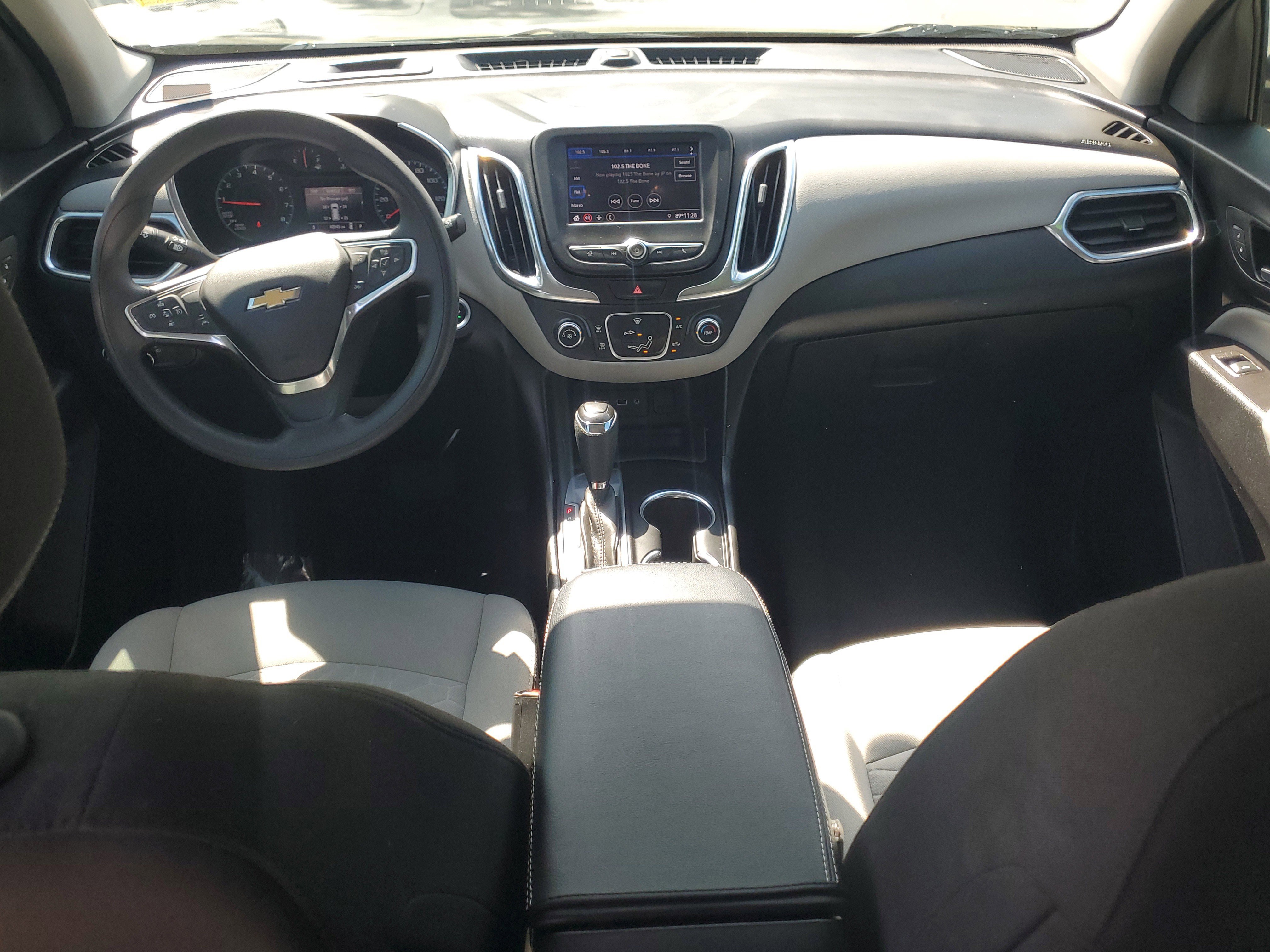 Used 2020 Chevrolet Equinox LS w/ LS Convenience Package image 14