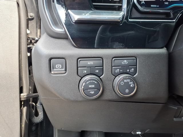 Used 2024 Chevrolet Silverado 1500 LT AWD/4WD image 23