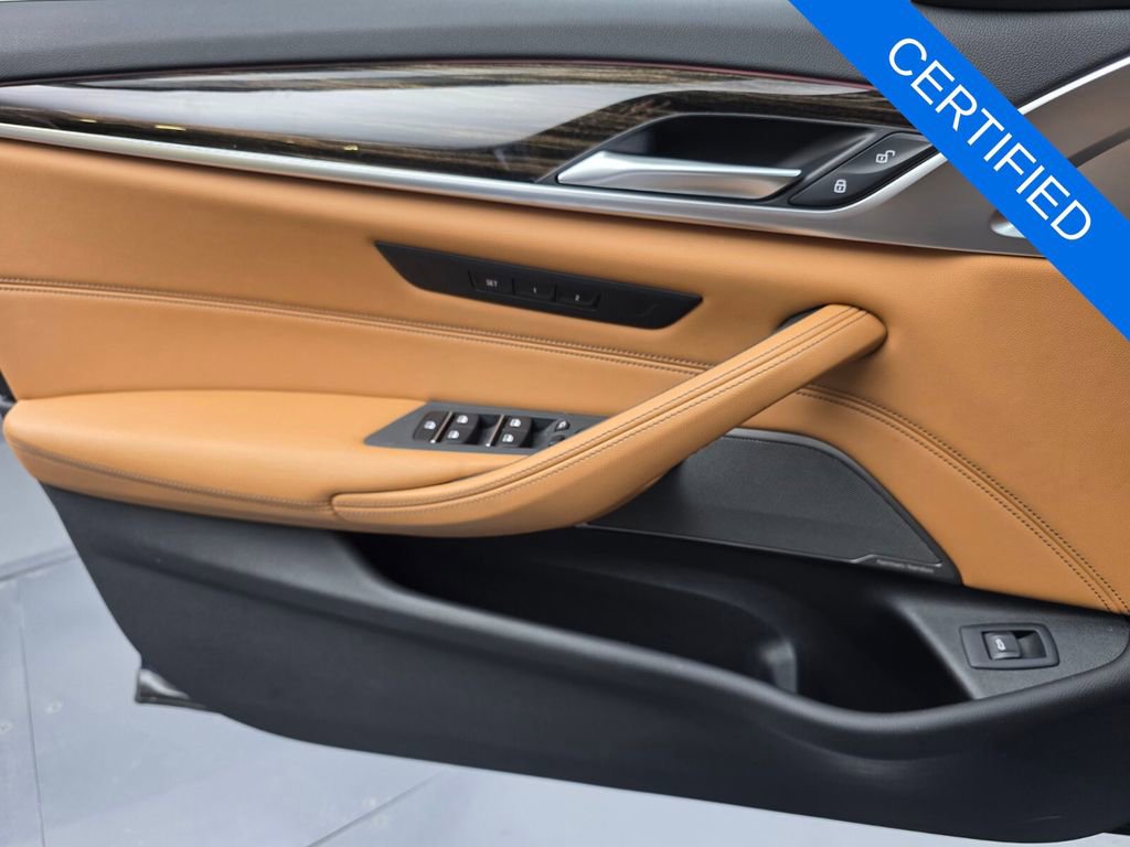 Certified 2023 BMW 540i w/ Premium Package RWD image 25