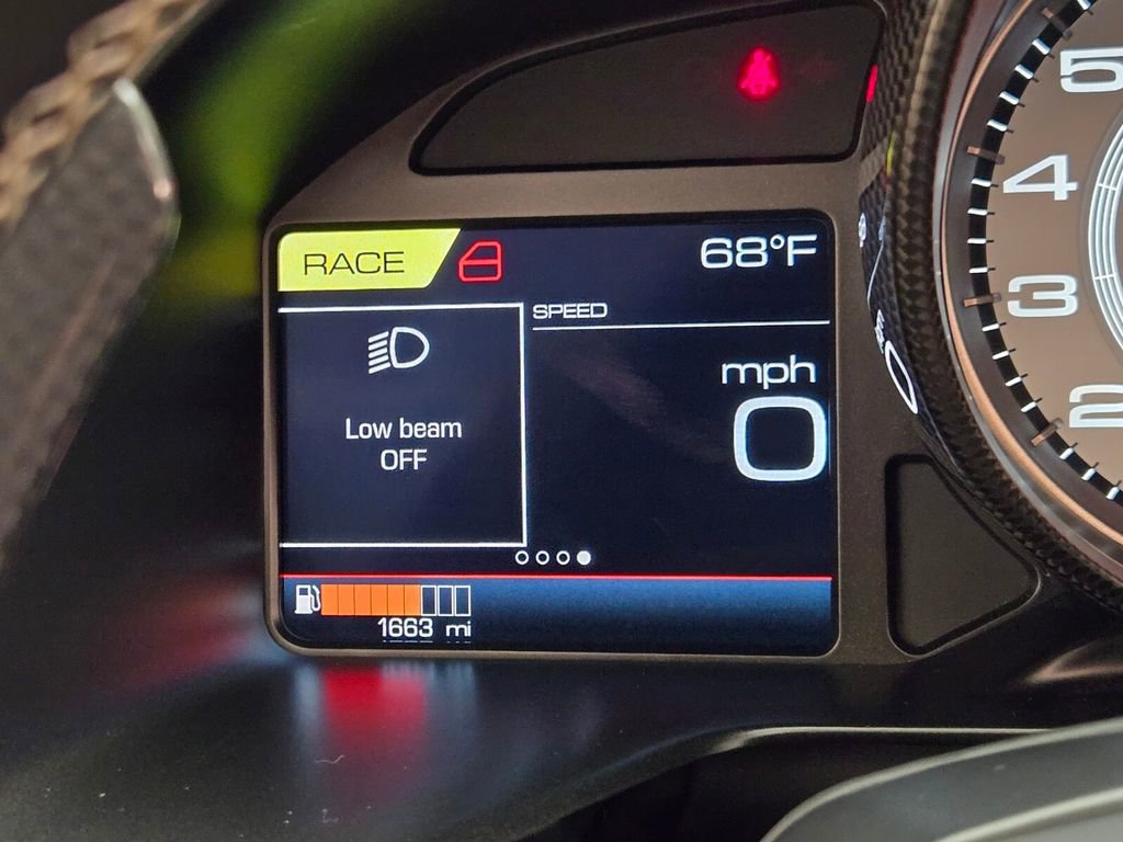 Used 2022 Ferrari 812 GTS image 39