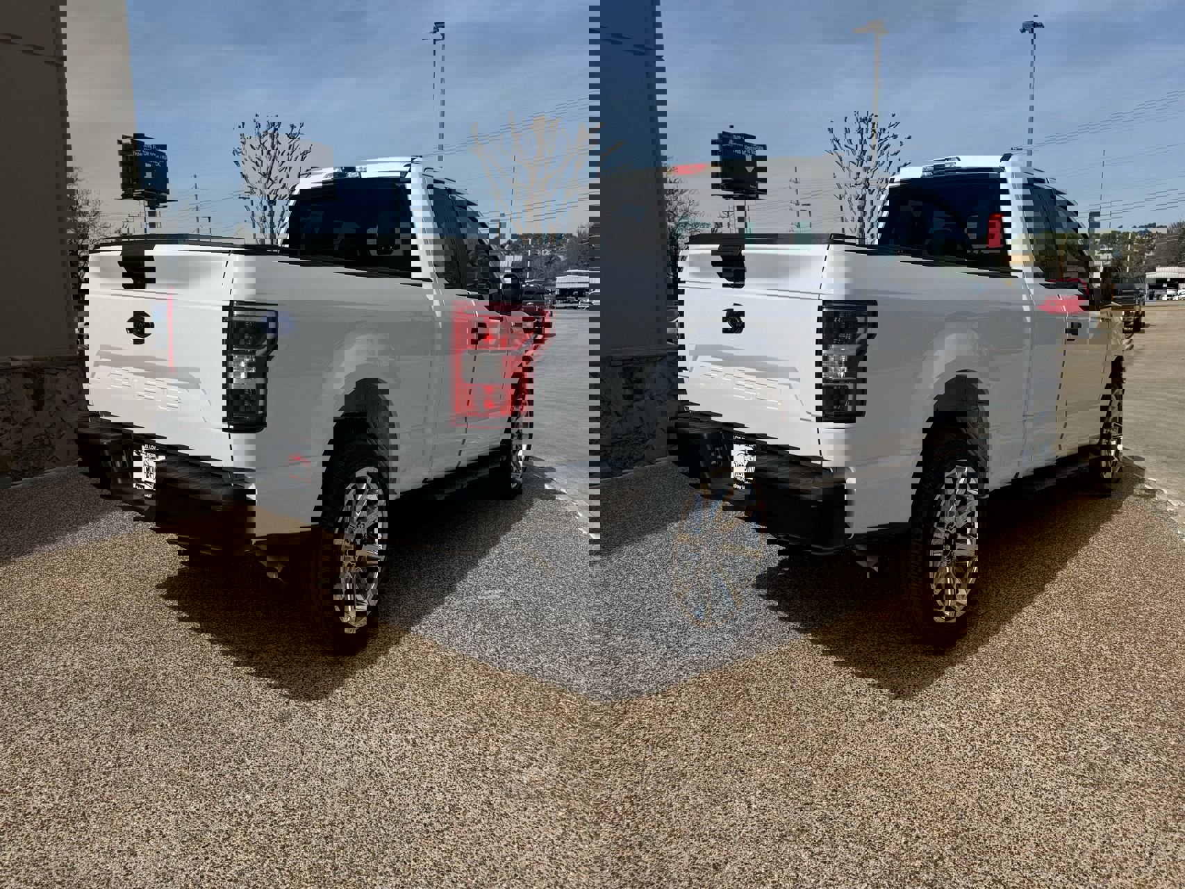 Used 2018 Ford F150 XL w/ Equipment Group 101A Mid image 8