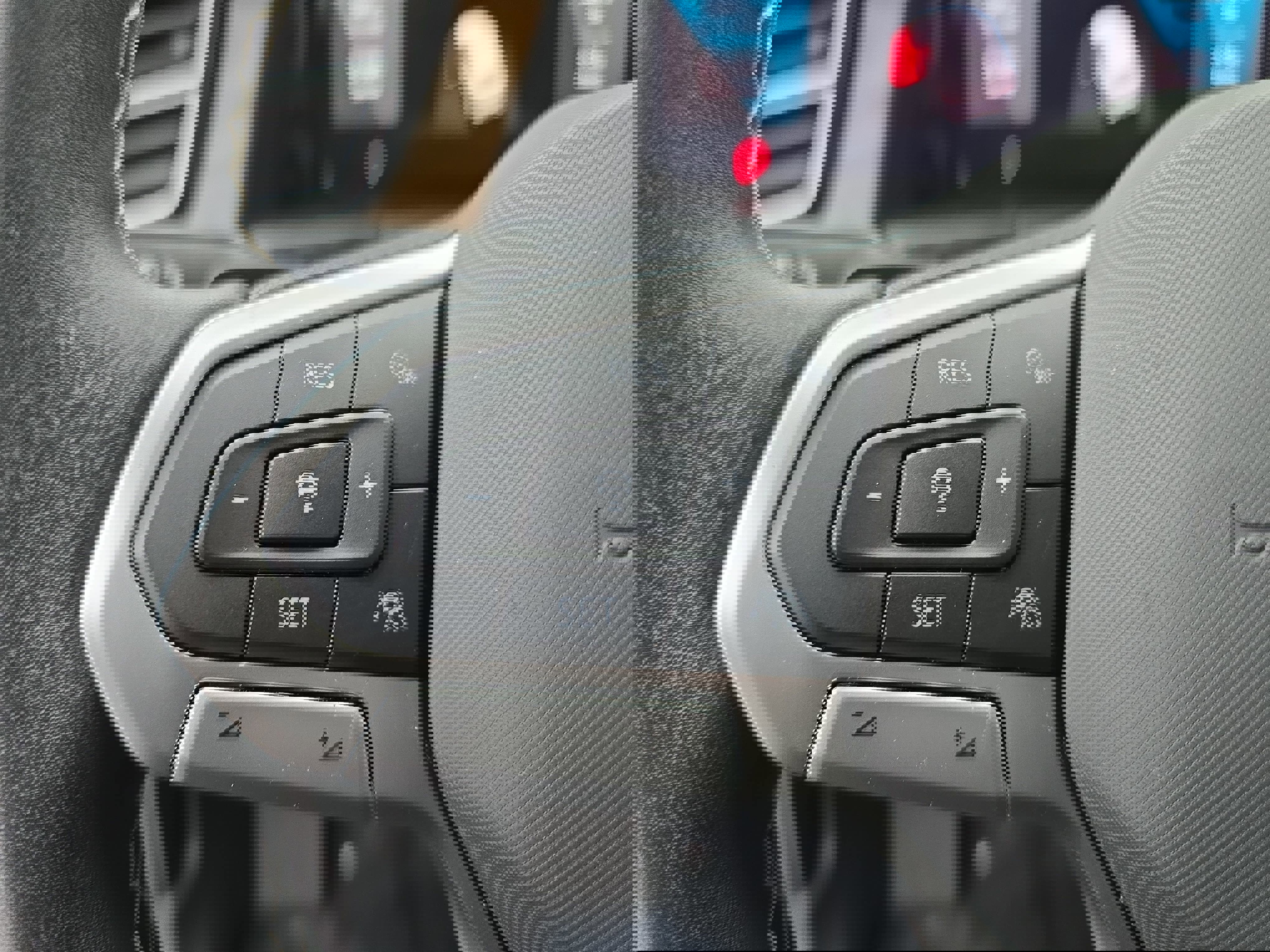 Used 2024 Volkswagen Atlas SE image 17