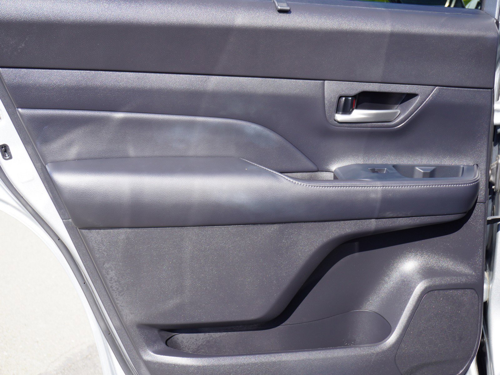 Used 2025 Toyota Grand Highlander XLE image 12