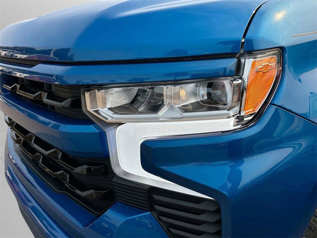 Used 2023 Chevrolet Silverado 1500 RST w/ Z71 Off-Road Package image 13