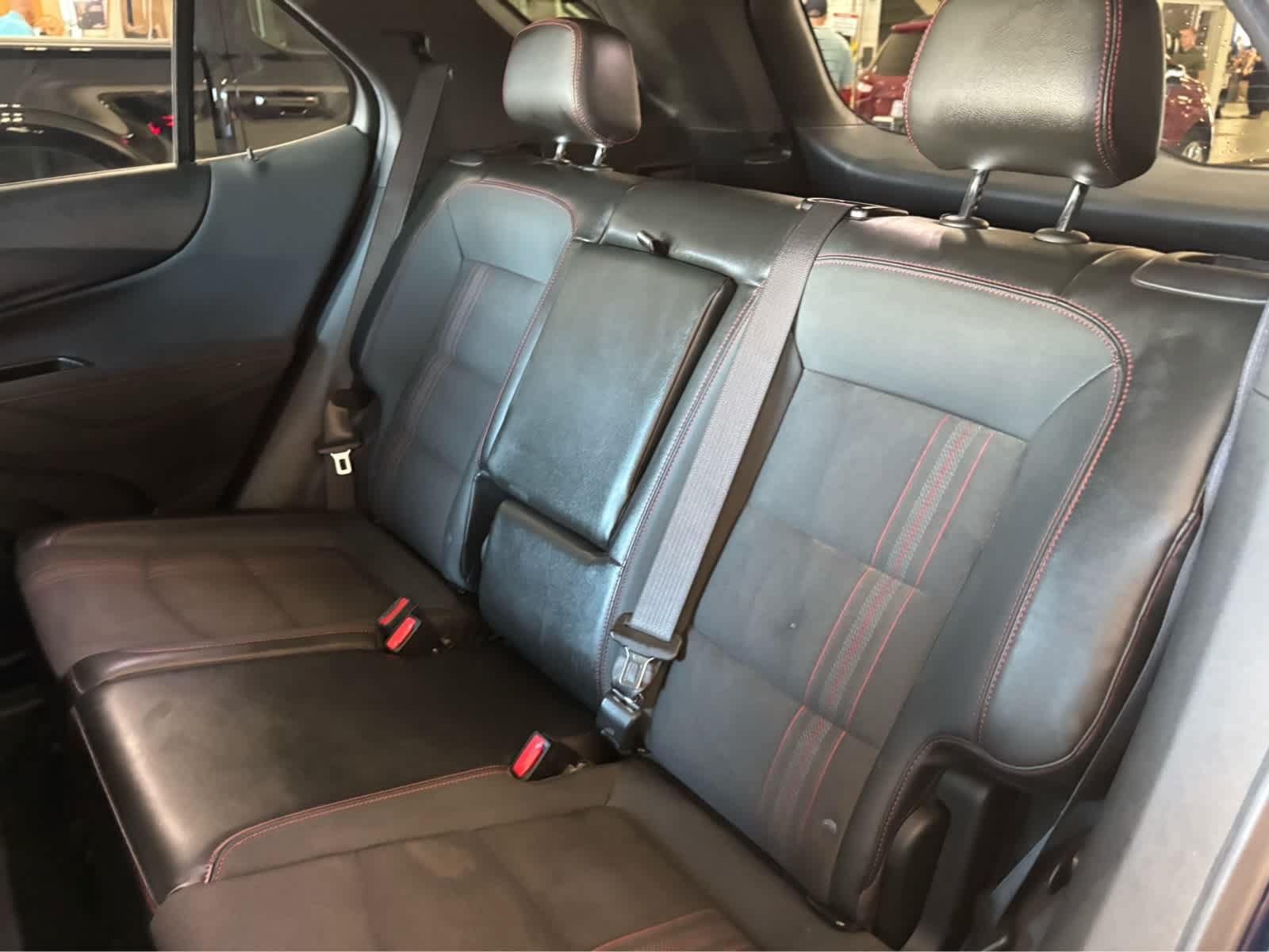 Used 2022 Chevrolet Equinox RS AWD/4WD image 34