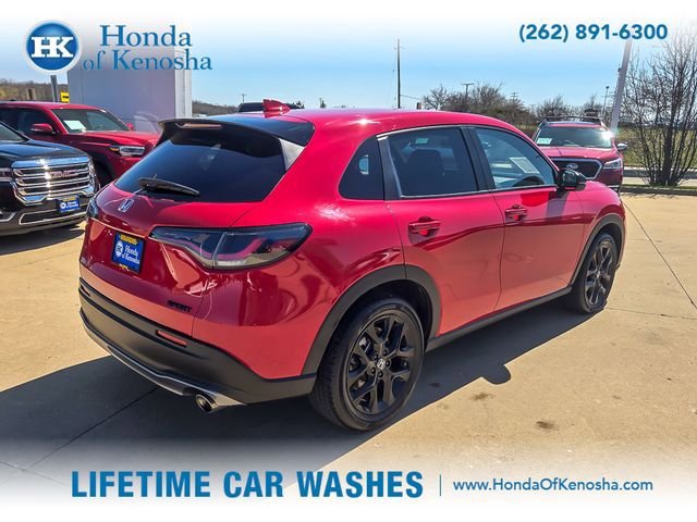 Used 2025 Honda HR-V Sport image 5