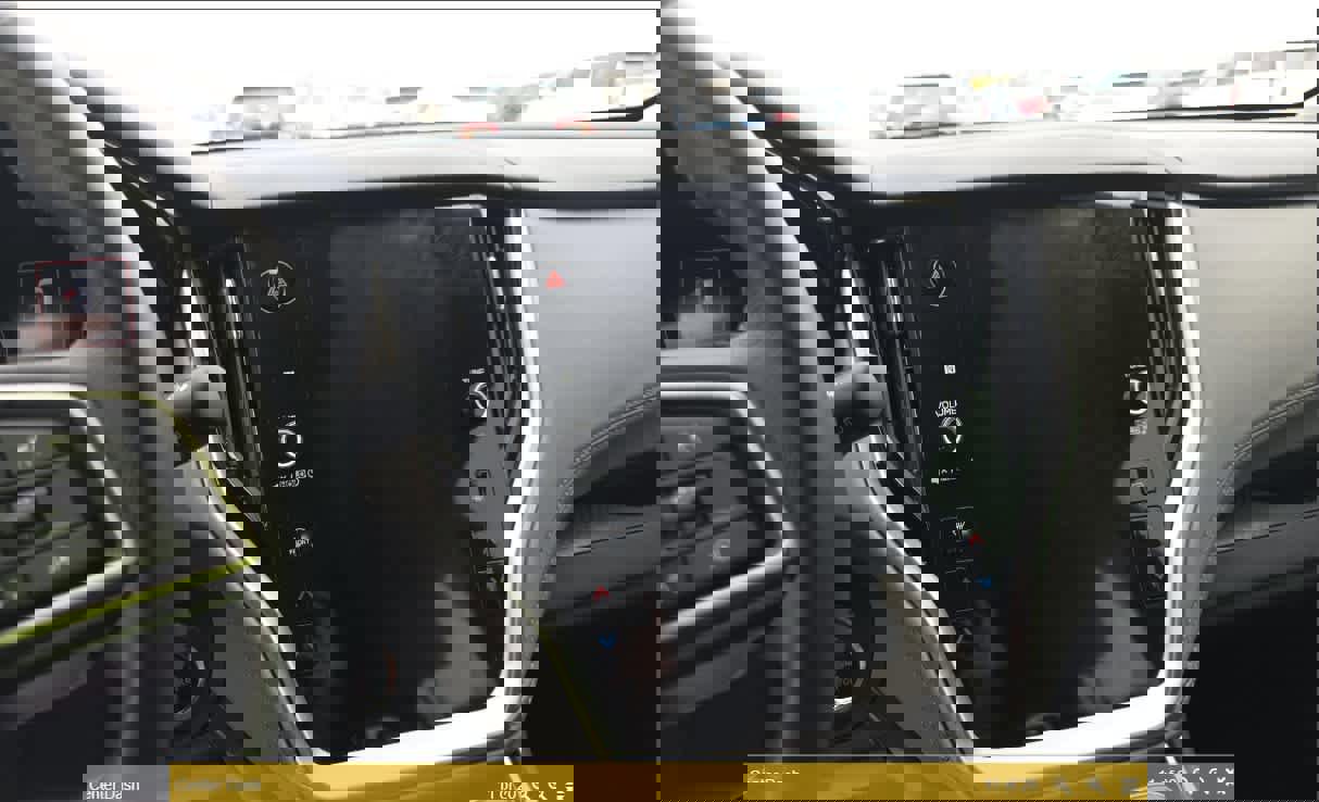 Used 2024 Subaru Outback Premium image 3