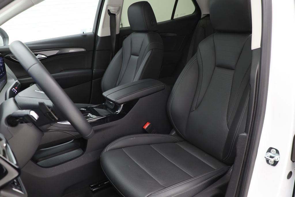 Used 2025 Buick Envision Preferred AWD/4WD image 15