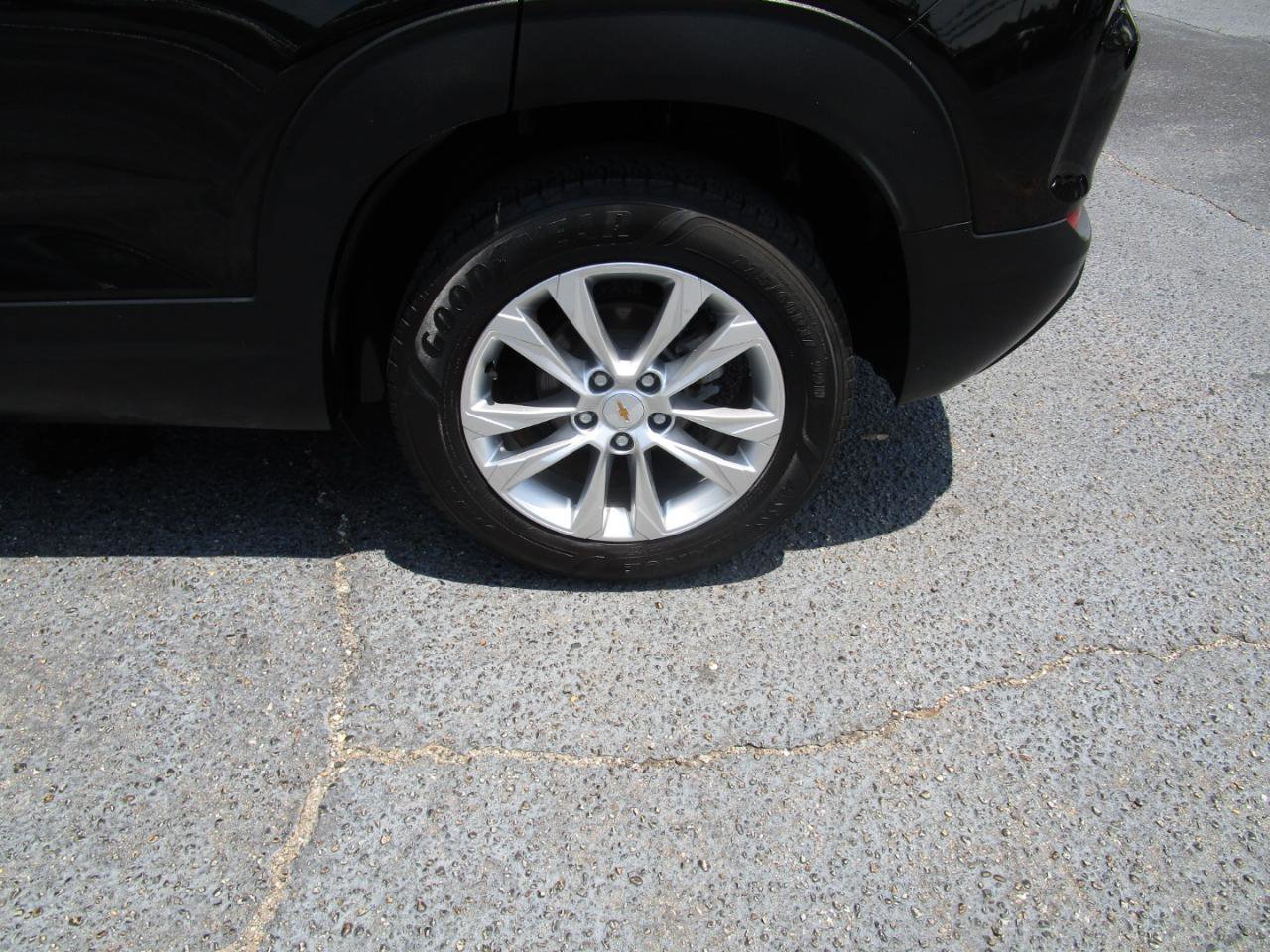 Used 2021 Chevrolet TrailBlazer LS FWD image 20