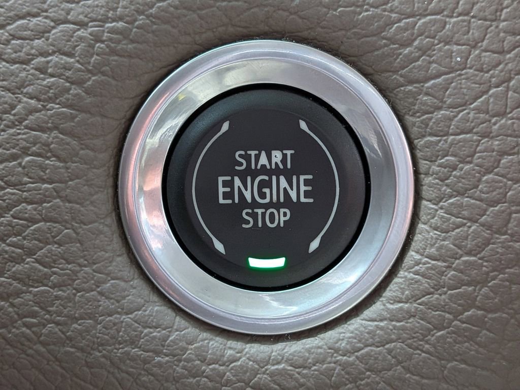 Used 2021 GMC Yukon Denali w/ Denali Ultimate Package image 31