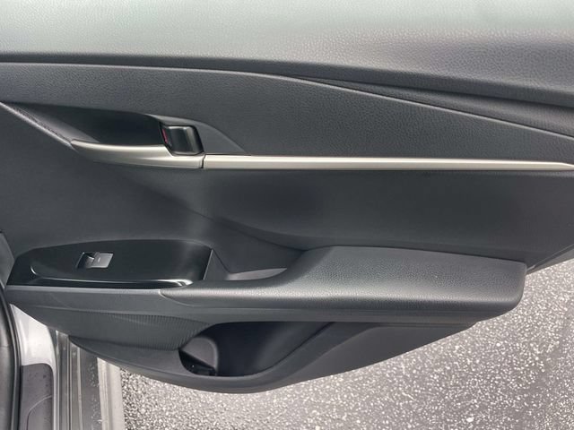 Used 2026 Toyota Camry SE FWD image 31