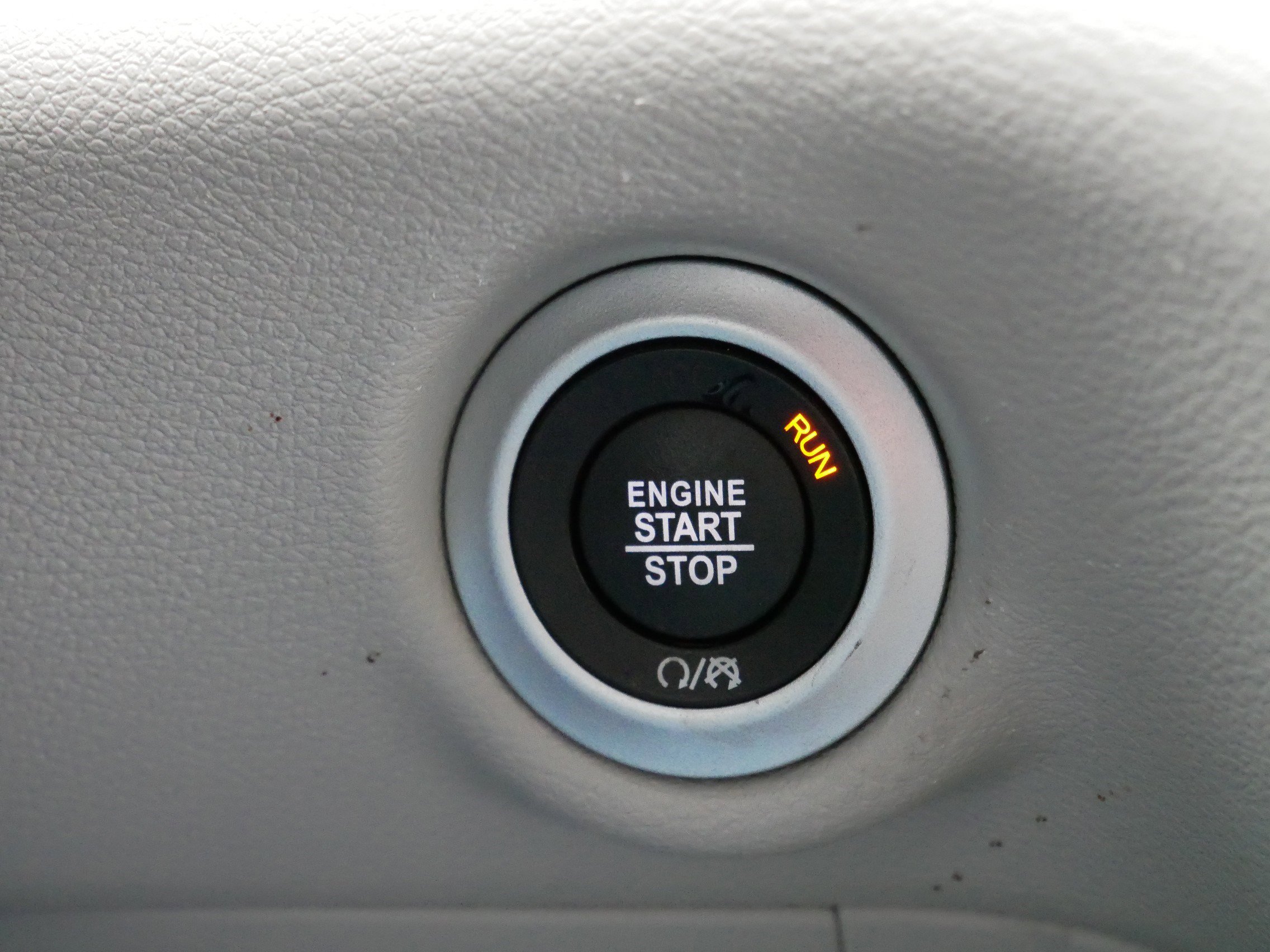 Used 2024 Chrysler Pacifica Touring-L image 31