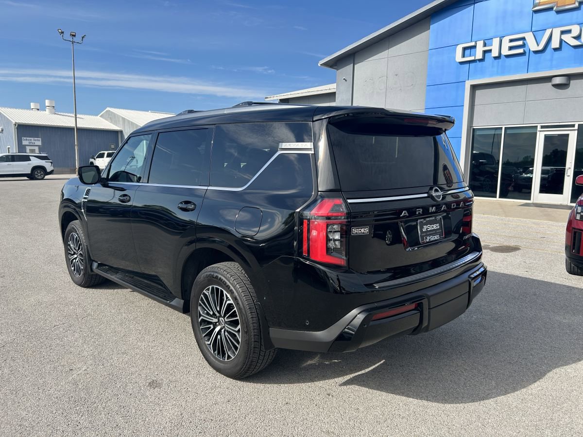 Used 2025 Nissan Armada Platinum AWD/4WD image 5