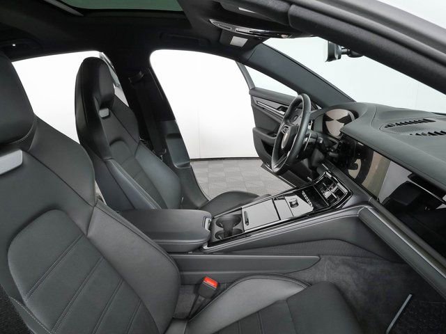 Certified 2024 Porsche Panamera 4 AWD/4WD image 22