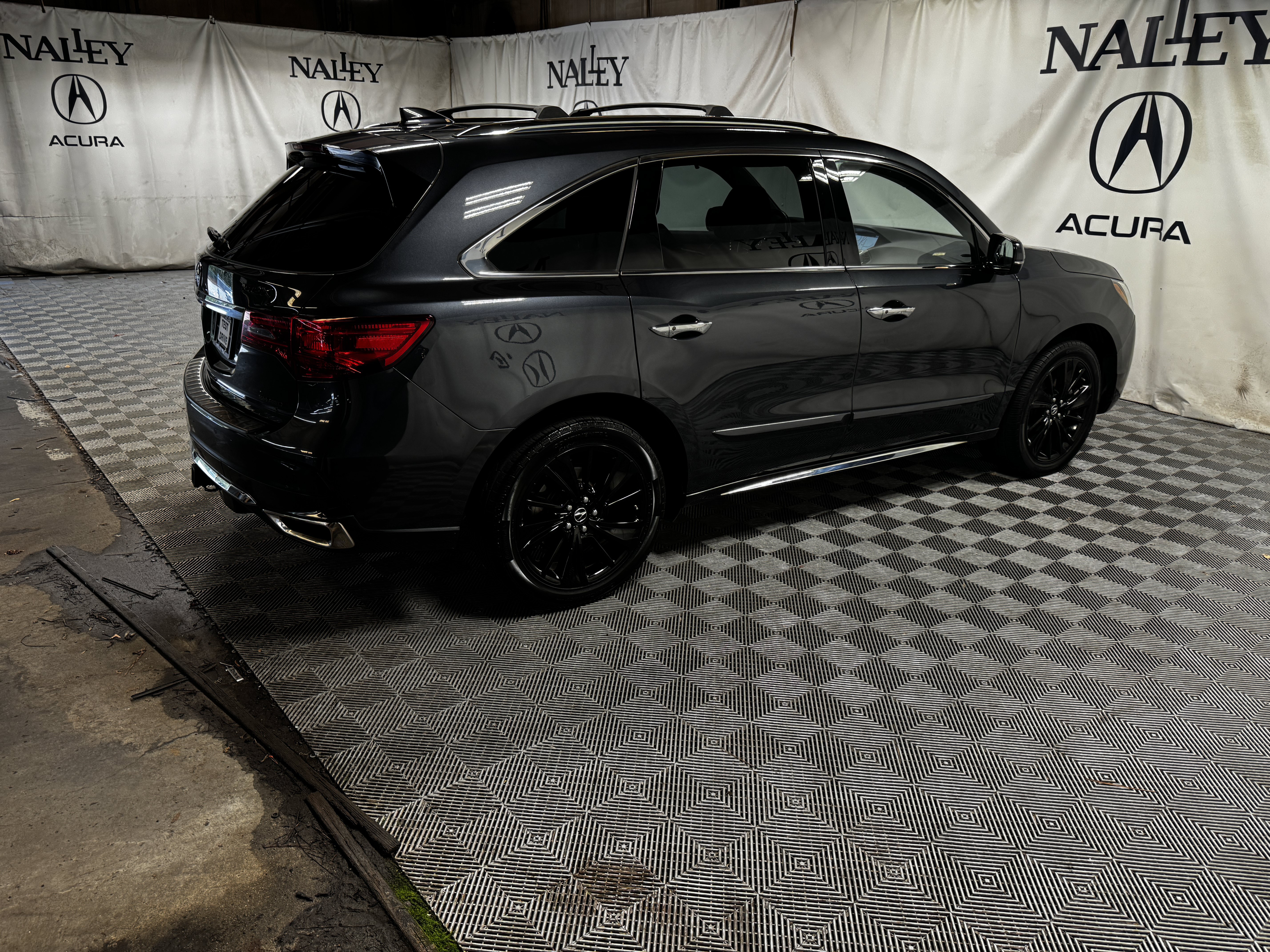 Used 2020 Acura MDX w/ Advance Package AWD/4WD image 5