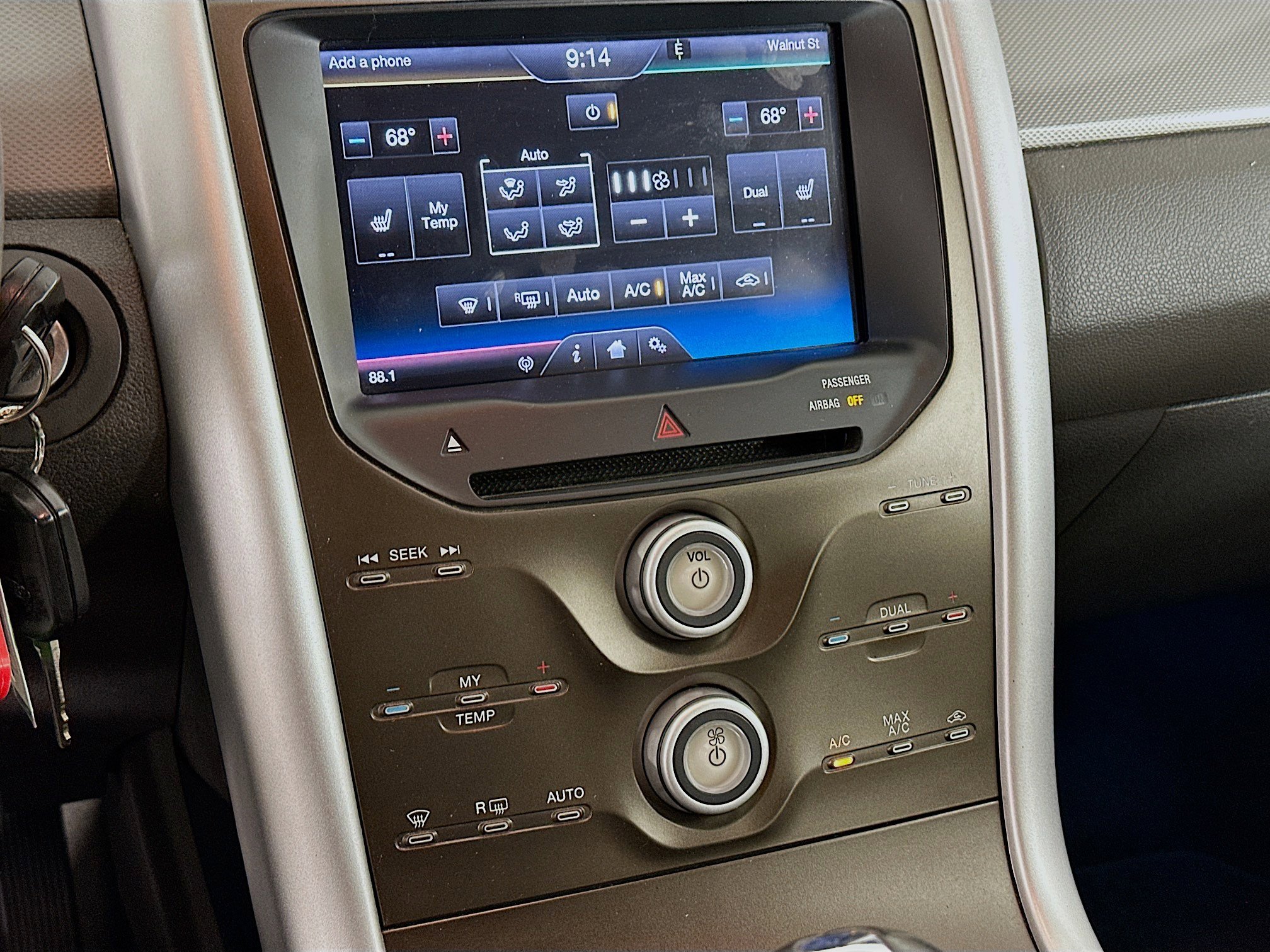 Used 2012 Ford Edge SEL image 24