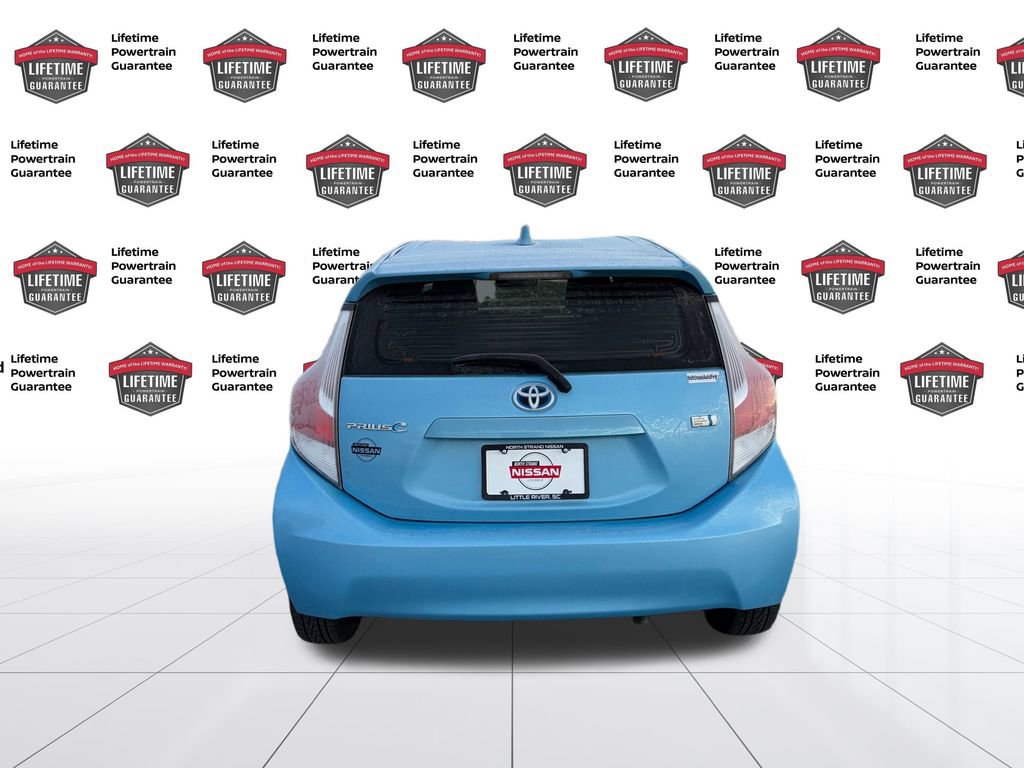 Used 2015 Toyota Prius C Four image 5