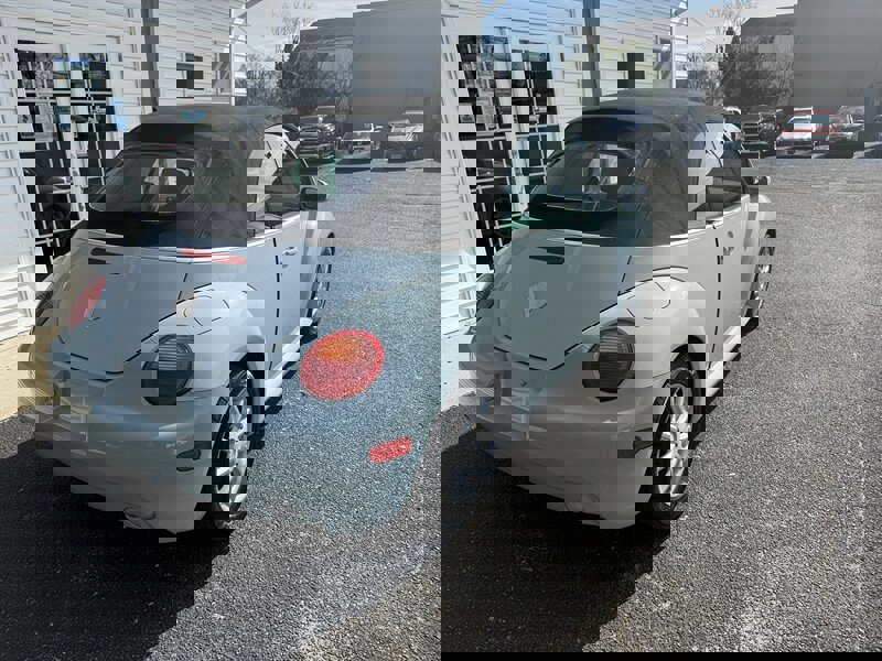 Used 2005 Volkswagen Beetle GLS image 13