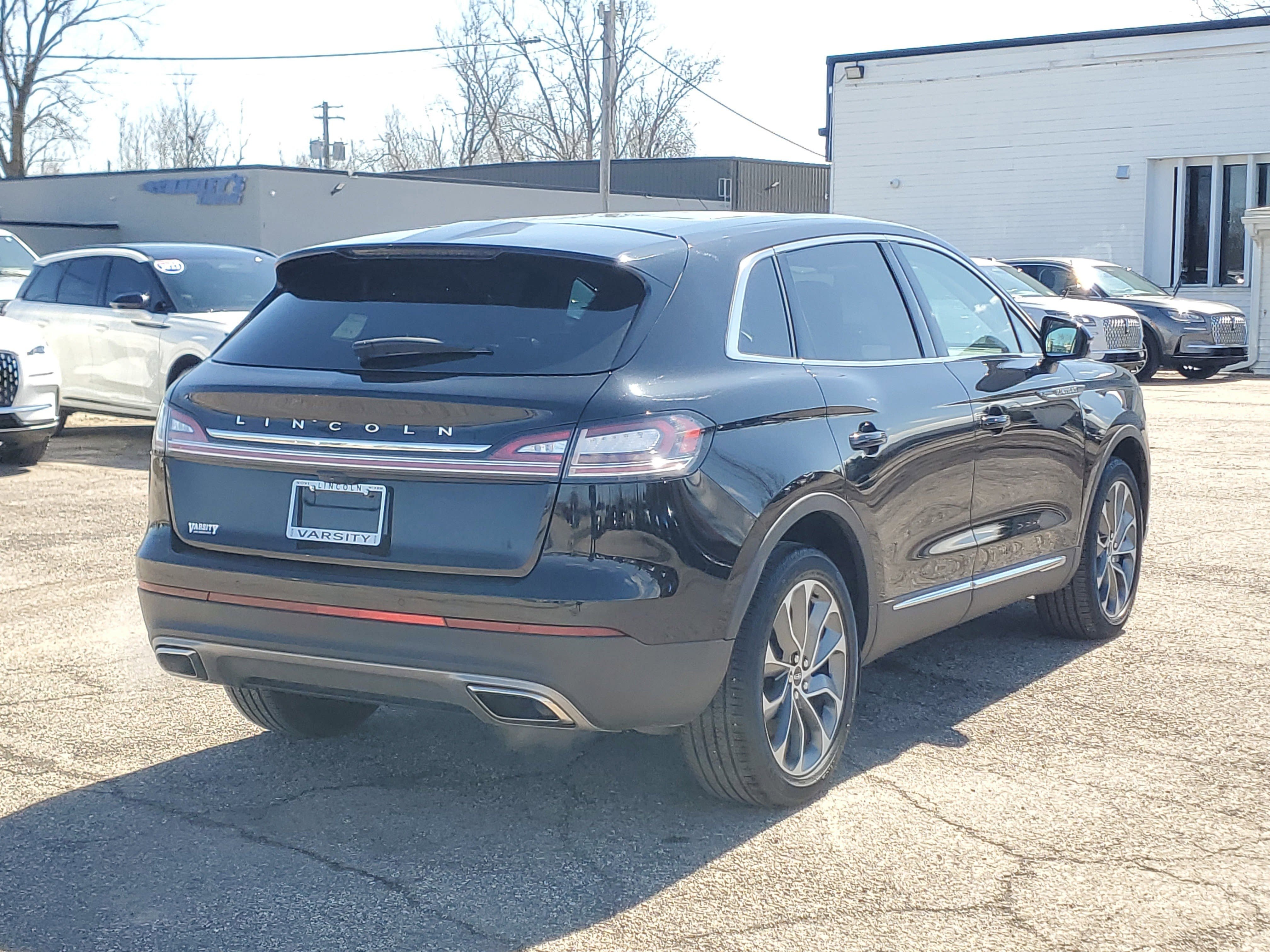 Certified 2023 Lincoln Nautilus Reserve AWD/4WD image 6