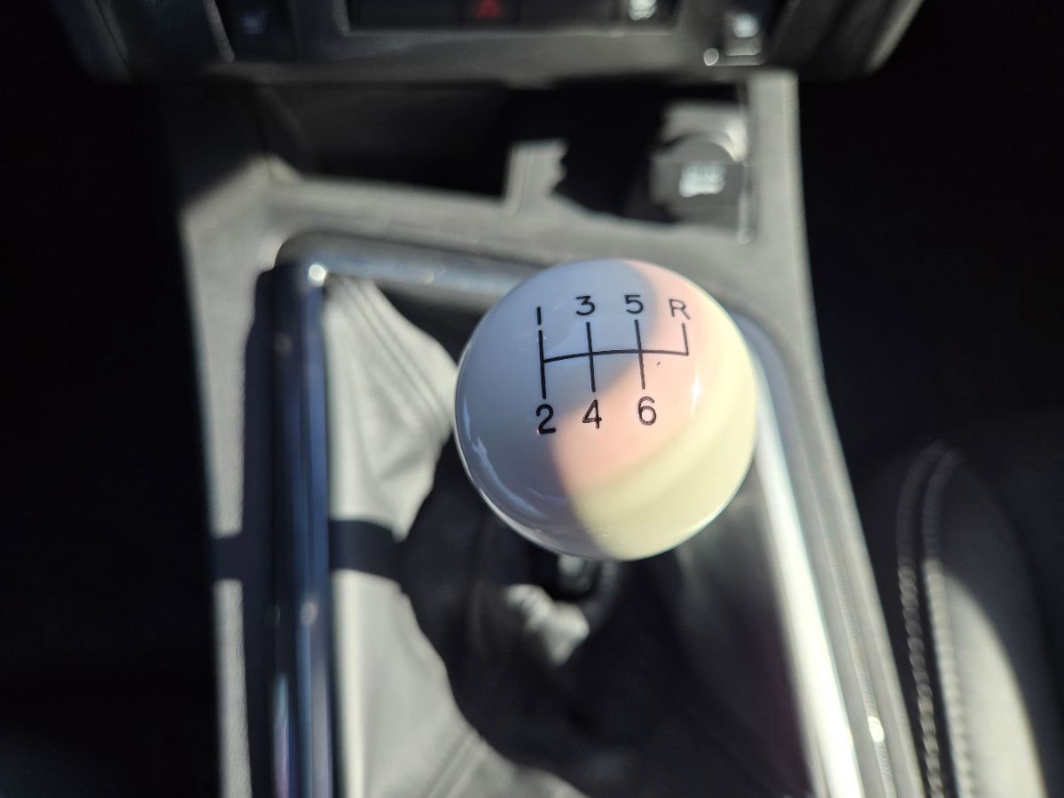 Used 2009 Dodge Challenger SRT8 w/ SRT Option Group II image 11